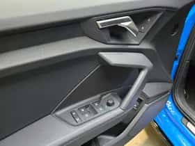 Audi A3 (2023) thumbnail 5