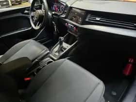 Audi A1 (2024) thumbnail 9