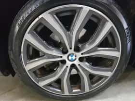 BMW X1 (2016) thumbnail 2