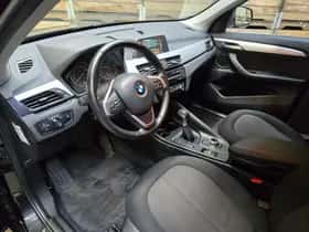 BMW X1 (2016) thumbnail 4