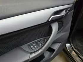 BMW X1 (2016) thumbnail 5