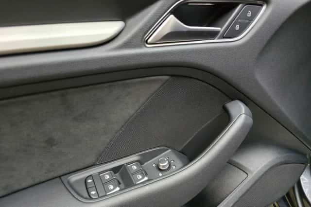 Audi S3 (2019) thumbnail 4
