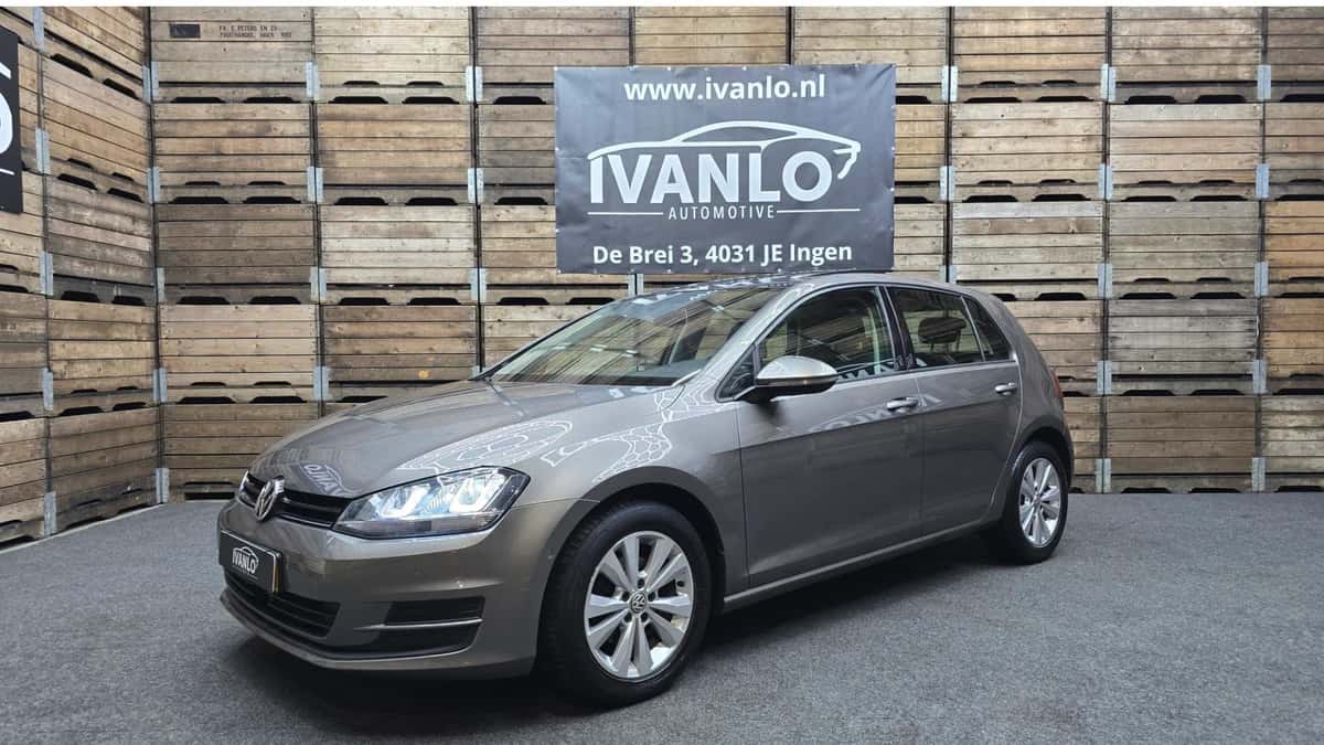 Volkswagen Golf (2015) — foto 1
