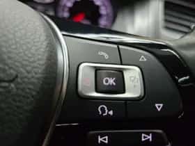 Volkswagen Golf (2015) thumbnail 11