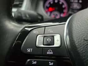 Volkswagen Golf (2015) thumbnail 10