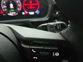 Porsche Cayenne (2024) thumbnail 12