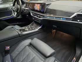BMW X7 (2025) thumbnail 11