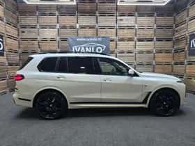 BMW X7 (2025) thumbnail 22
