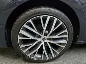 SEAT Leon (2021) thumbnail 2