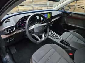 SEAT Leon (2021) thumbnail 3