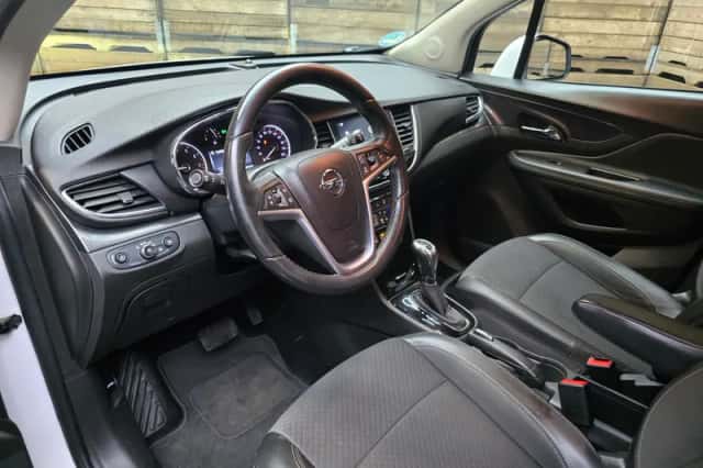 Opel Mokka (2017) thumbnail 3