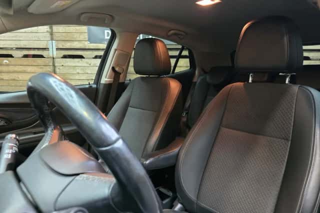 Opel Mokka (2017) thumbnail 6