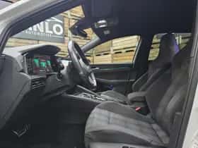 Volkswagen Golf (2021) thumbnail 5