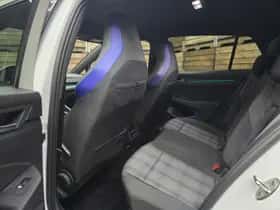 Volkswagen Golf (2021) thumbnail 6