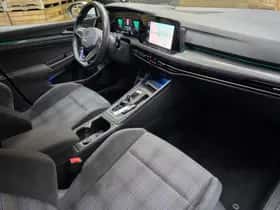 Volkswagen Golf (2021) thumbnail 7