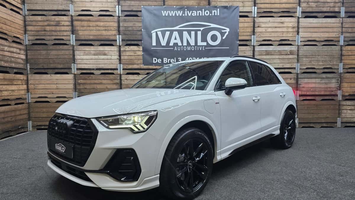 Audi Q3 (2022) — foto 1