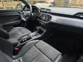 Audi Q3 (2022) thumbnail 9