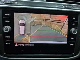 Volkswagen Tiguan (2019) thumbnail 17