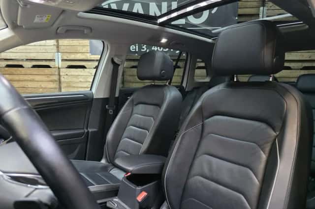 Volkswagen Tiguan (2019) thumbnail 6