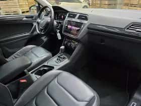 Volkswagen Tiguan (2019) thumbnail 8