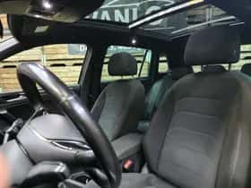Volkswagen Tiguan (2018) thumbnail 6