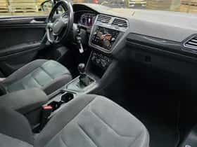 Volkswagen Tiguan (2018) thumbnail 8