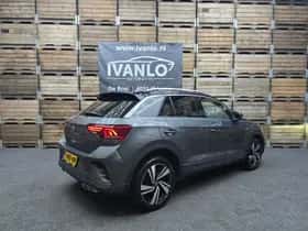 Volkswagen T-Roc (2023) thumbnail 18