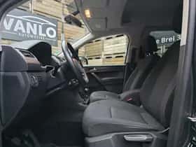 Volkswagen Caddy (2017) thumbnail 5