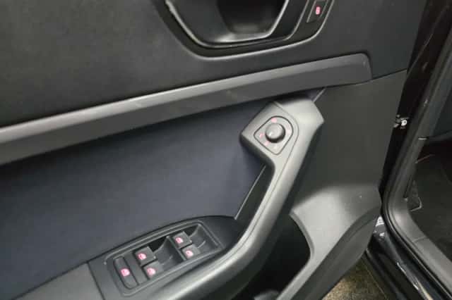 SEAT Ateca (2018) thumbnail 4