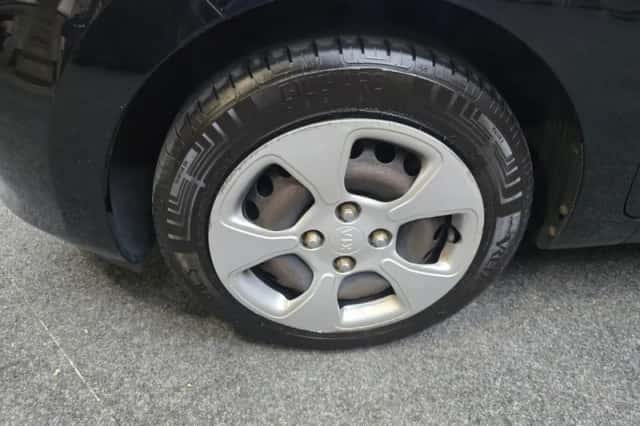 Kia Picanto (2014) thumbnail 2