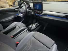 Volkswagen ID.5 (2022) thumbnail 8