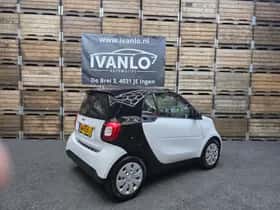 Smart Fortwo (2015) thumbnail 13