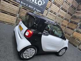 Smart Fortwo (2015) thumbnail 17