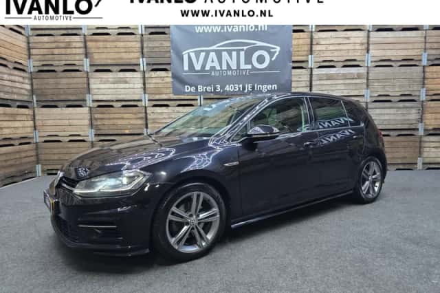 Volkswagen Golf (2017) thumbnail 1