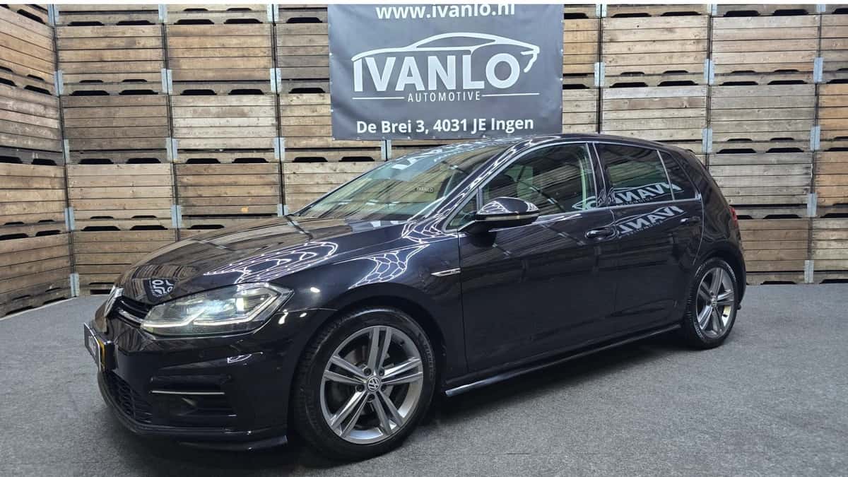 Volkswagen Golf (2017) — foto 1