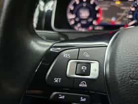 Volkswagen Golf (2017) thumbnail 10