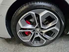Škoda Octavia (2020) thumbnail 2