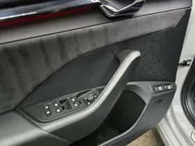 Škoda Octavia (2020) thumbnail 4