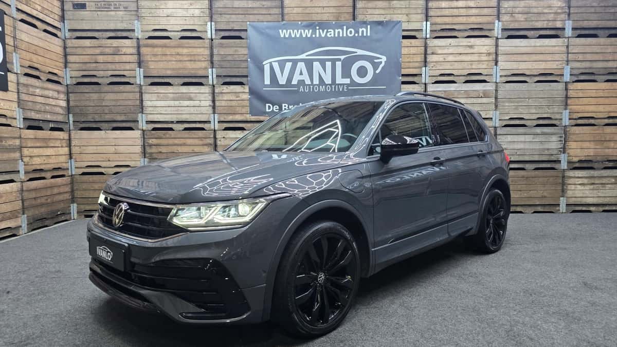 Volkswagen Tiguan (2022) — foto 1
