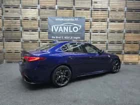 Alfa Romeo Giulia (2016) thumbnail 19