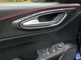 Alfa Romeo Giulia (2016) thumbnail 4