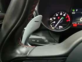 Alfa Romeo Giulia (2016) thumbnail 10