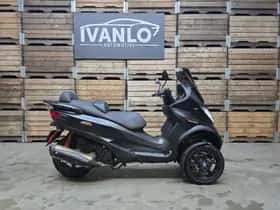 Piaggio Scooter (2022) thumbnail 12
