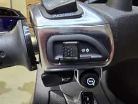 Piaggio Scooter (2022) thumbnail 9