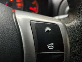 Toyota Yaris (2013) thumbnail 10