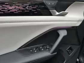 Volkswagen Tiguan (2025) thumbnail 4
