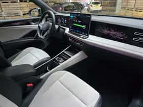 Volkswagen Tiguan (2025) thumbnail 9