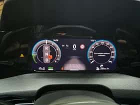 Volkswagen Golf (2025) thumbnail 11