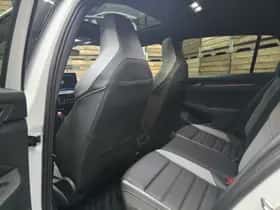 Volkswagen Golf (2025) thumbnail 7