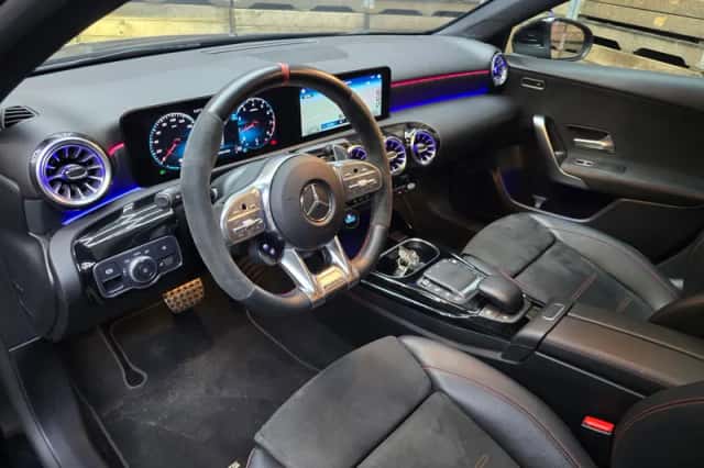 Mercedes-Benz A-Klasse (2021) thumbnail 3